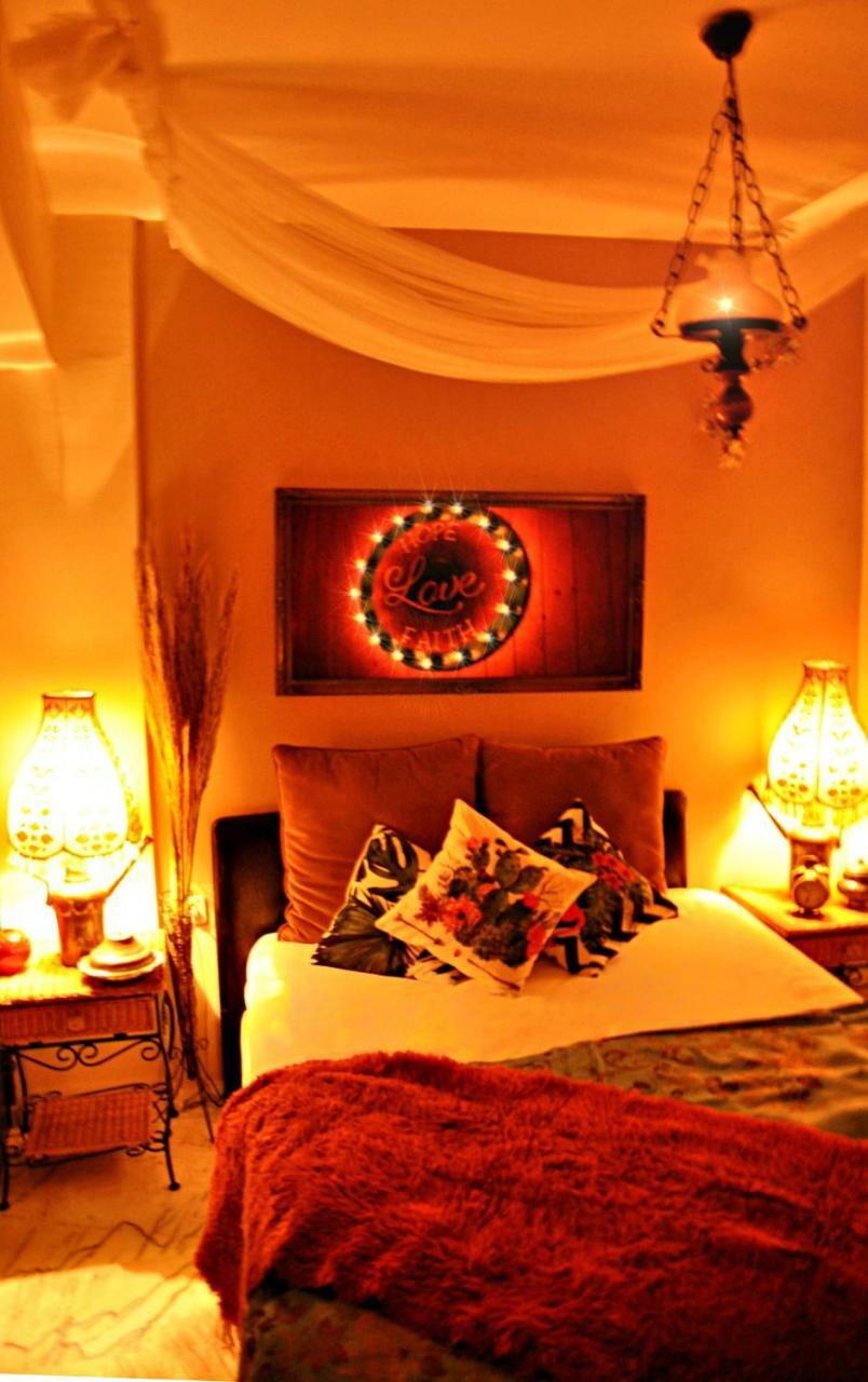 House Butik Hotel Ізмір Екстер'єр фото